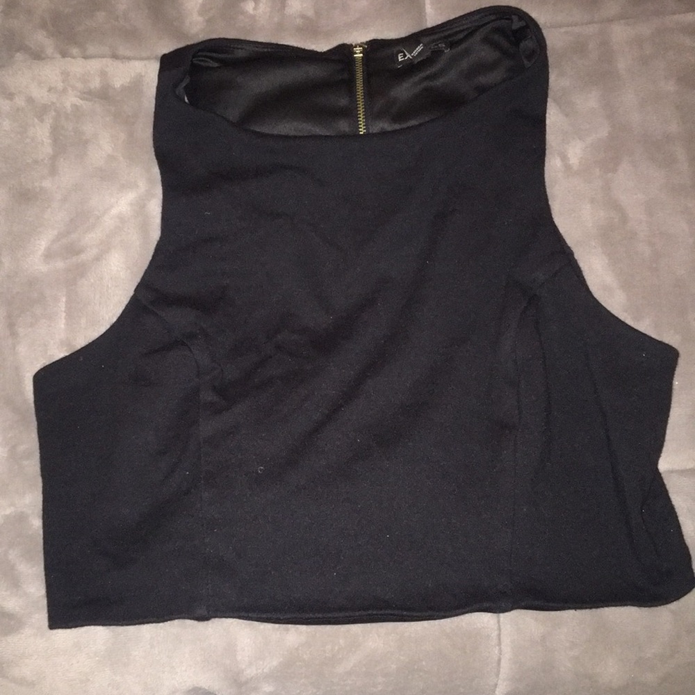 Black crop top